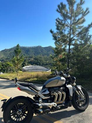 TRIUMPH ROCKET III R 